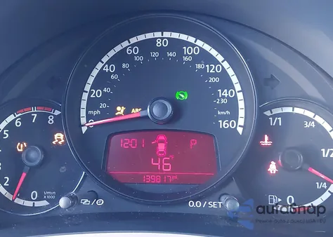 2013 Volkswagen Beetle 2.5L из США, поврежденный, VIN 3VWJP7AT4DM636227